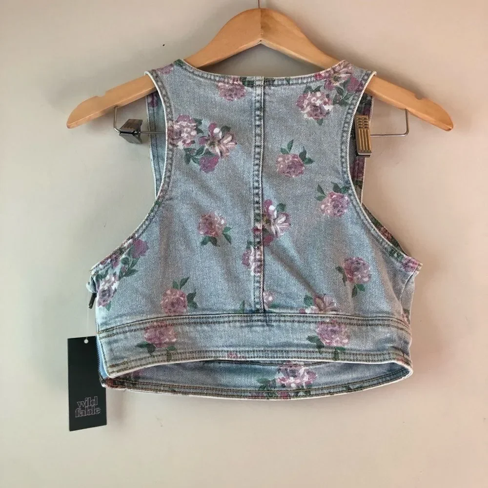 5/$15 📳 Wild Fable | New Cropped Denim Top - Picture 4 of 5
